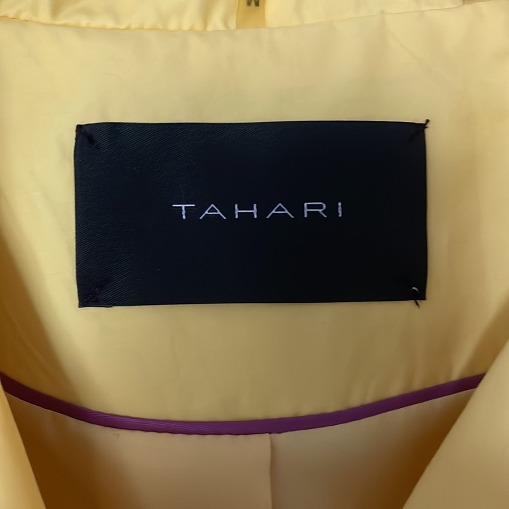 NEW TAHARI WOME'NS TRENCH COAT YELLOW DAISY SZ M RETAIL $ 125 - Picture 4 of 5